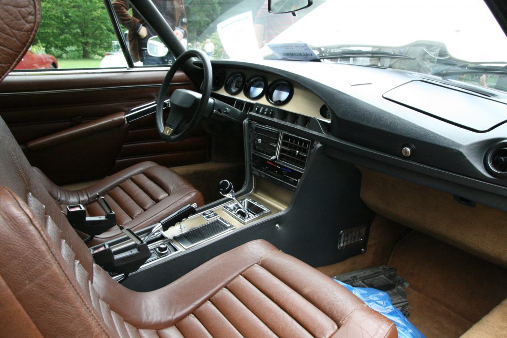 5 Tips on Keeping Your Classic Car’s Upholstery in Mint Condition